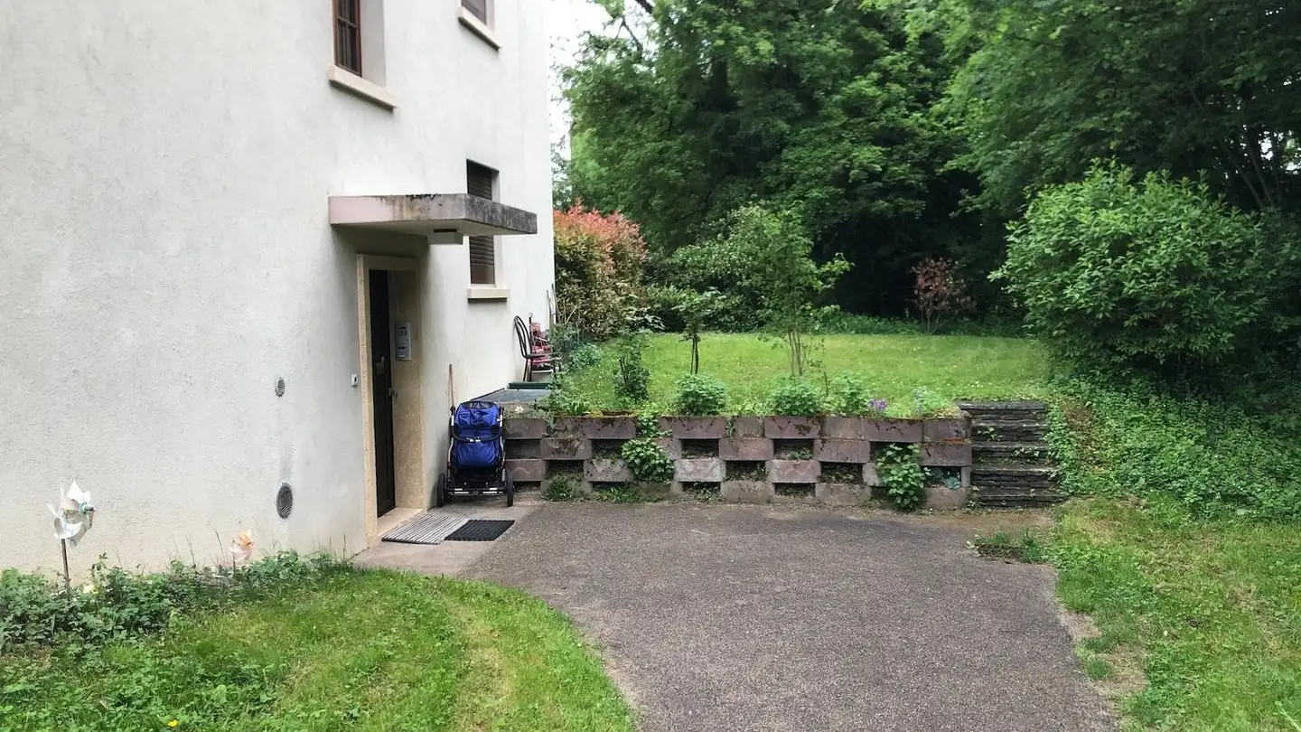 Appartement à louer - Chemin des Plantaz 23, 1260 Nyon - Photo 2