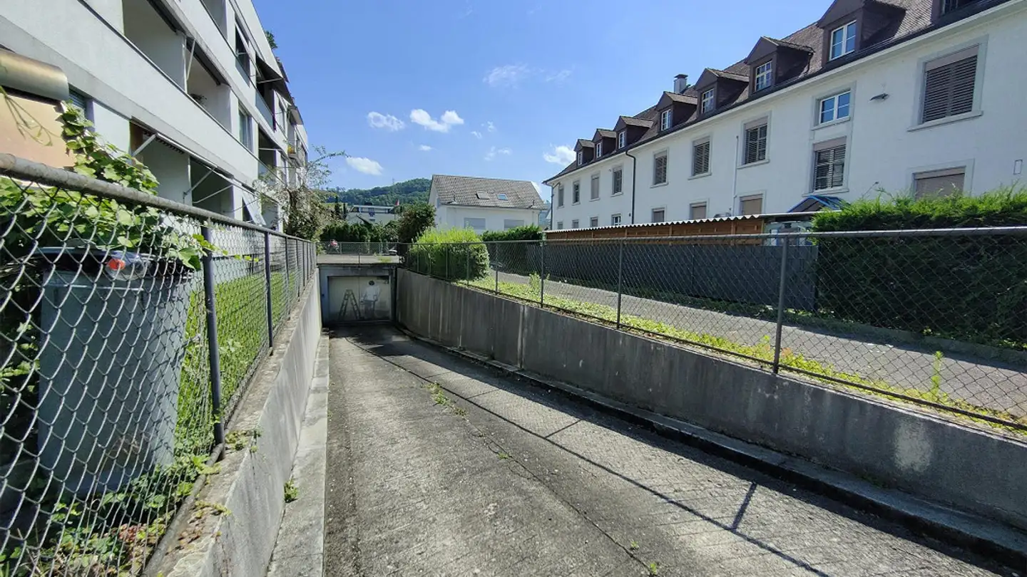 Underground parking space for rent - Zehntenstrasse 58, 4133 Pratteln