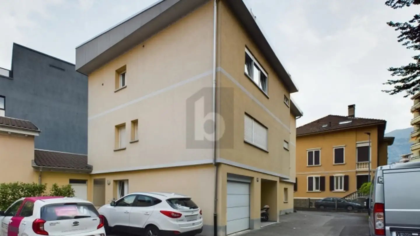 Edificio residenziale in vendita - 6830 Chiasso - Photo 2