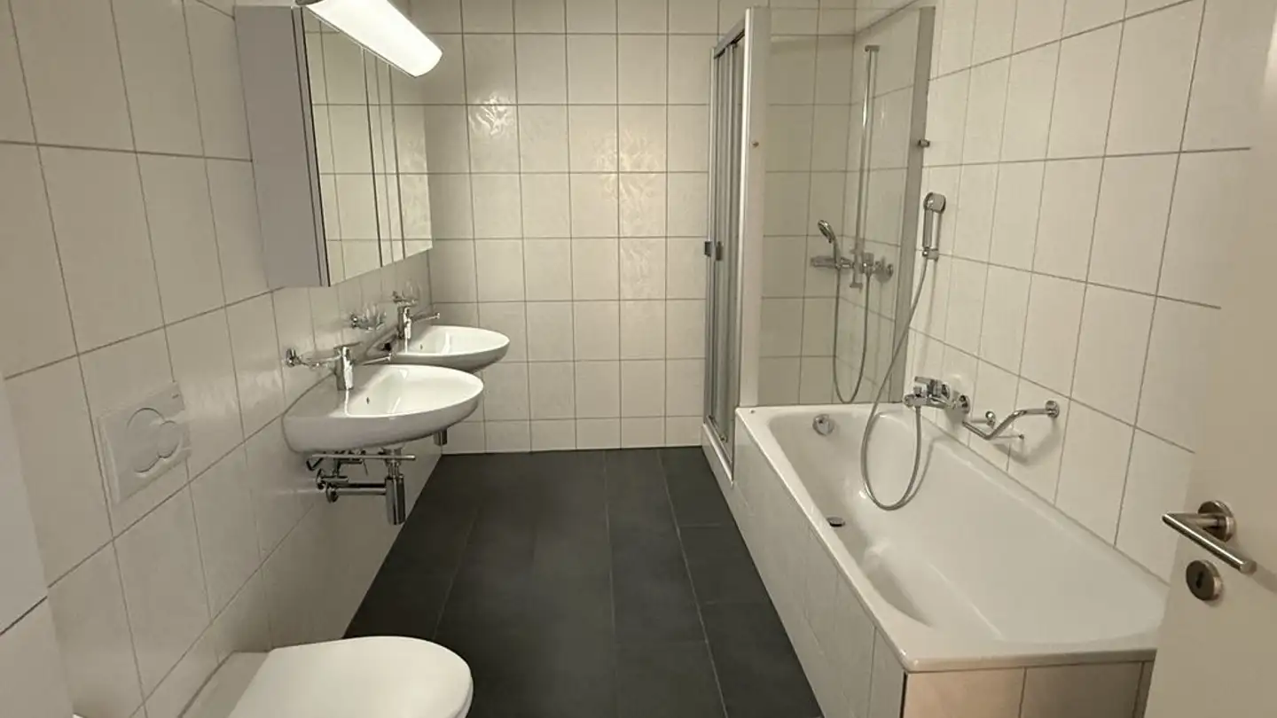 Wohnung mieten - Wiesengrundstrasse 4, 9524 Zuzwil SG - Foto 3