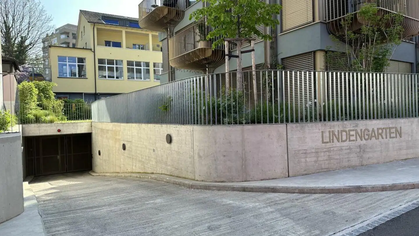 Parcheggio sotterraneo in affitto - Muttenzerstrasse 17, 4127 Birsfelden