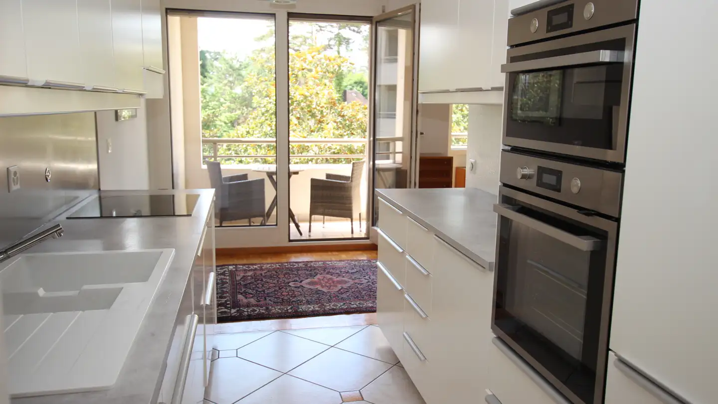 Furnished apartment for rent - Avenue Eugène- Pittard 38, 1206 Genève - Photo 2