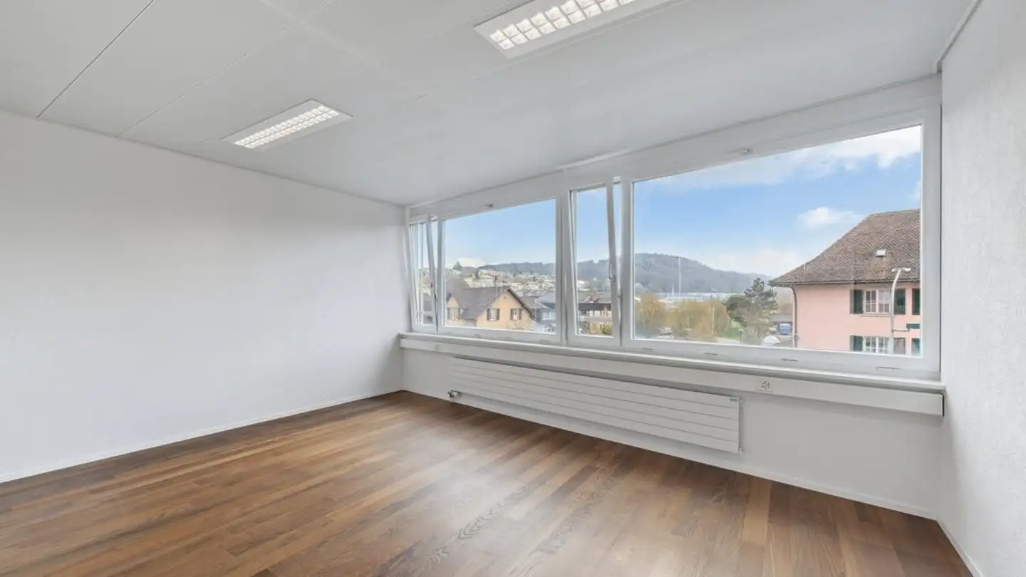 Bürofläche mieten - Bahnhofstrasse 12, 5605 Dottikon - Foto 2