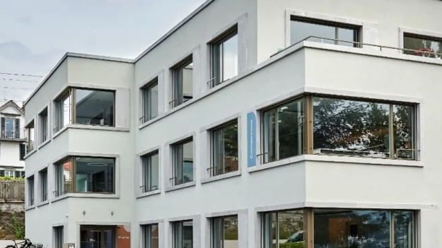 Bureau à louer - Seestrasse 49, 8702 Zollikon
