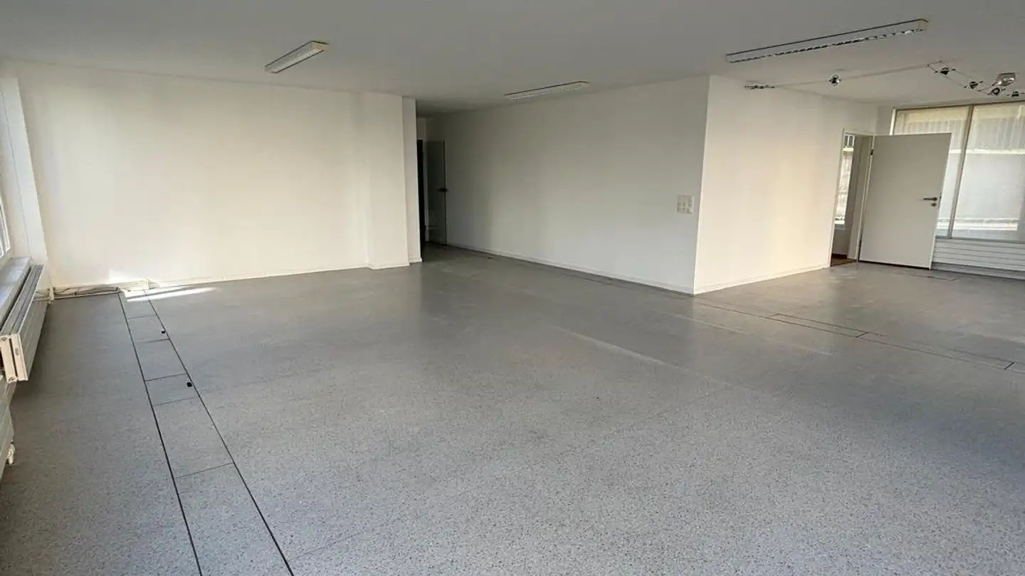 Gewerbe mieten - Poststrasse 2, 8307 Effretikon - Foto 3