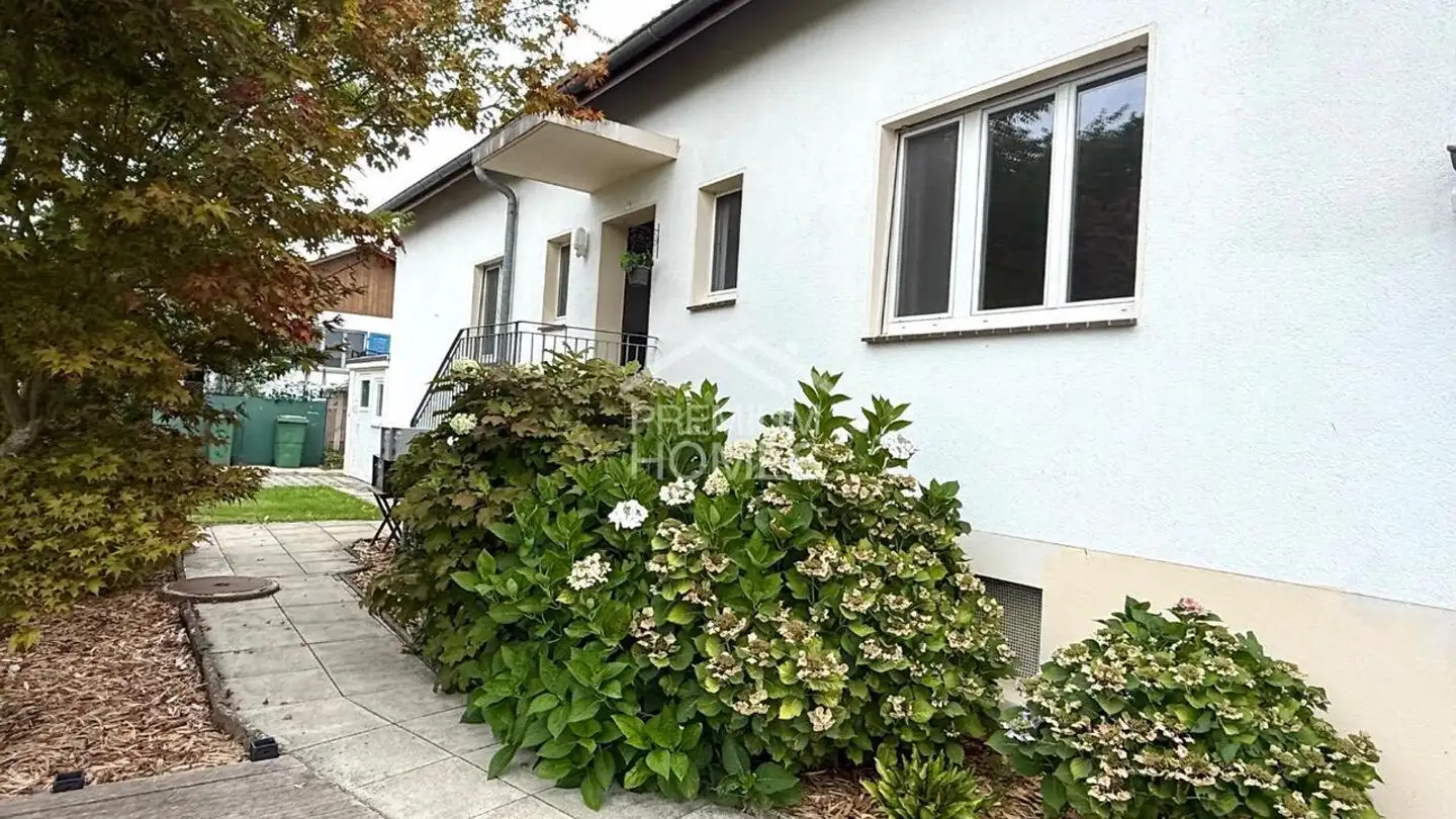 Cave house for sale - 3179 Kriechenwil