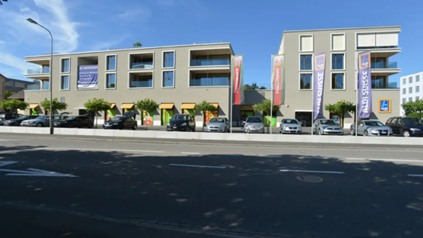Tiefgaragenstellplatz mieten - Seestrasse, 8708 Männedorf