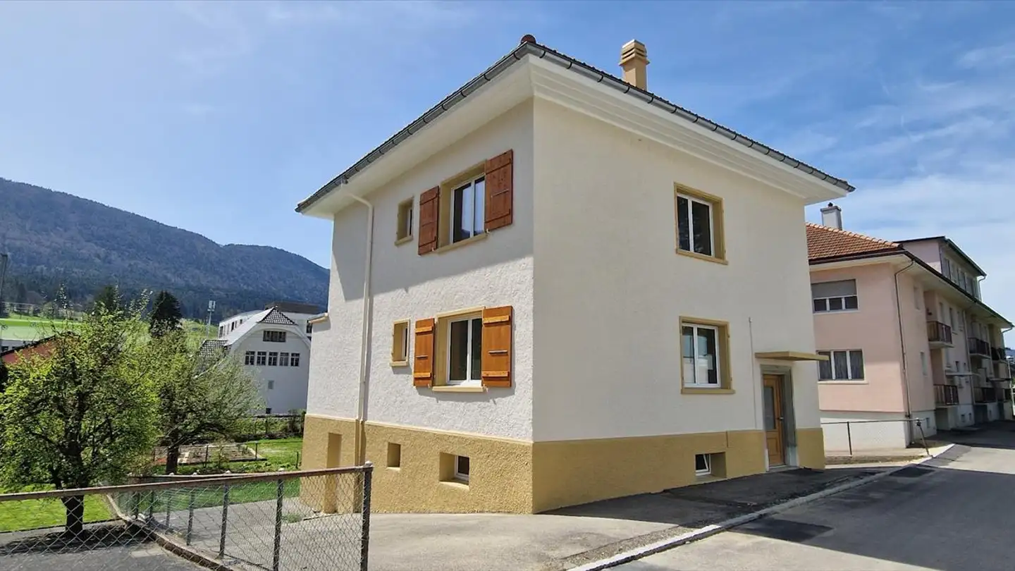 Edificio residenziale in vendita - Rue Du Temple 21, 2735 Bévilard - Photo 2