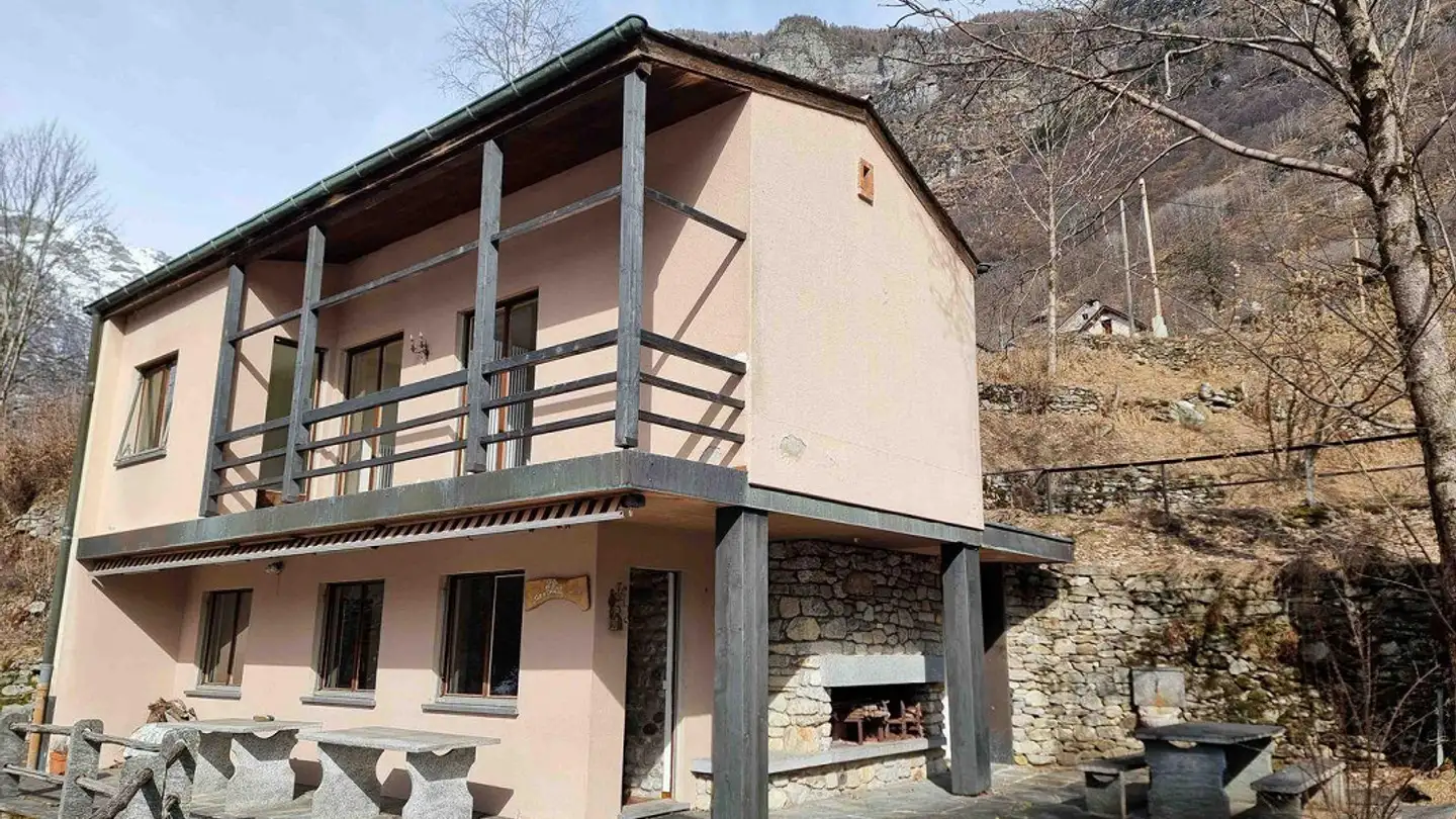Maison individuelle à vendre - 6632 Vogorno