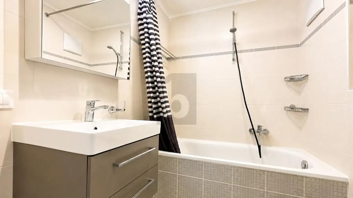Stepped house for rent - 1073 Savigny - Photo 4