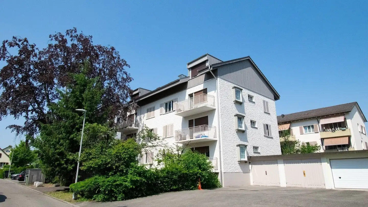 Studio for rent - Fliederstrasse 3, 8152 Glattbrugg