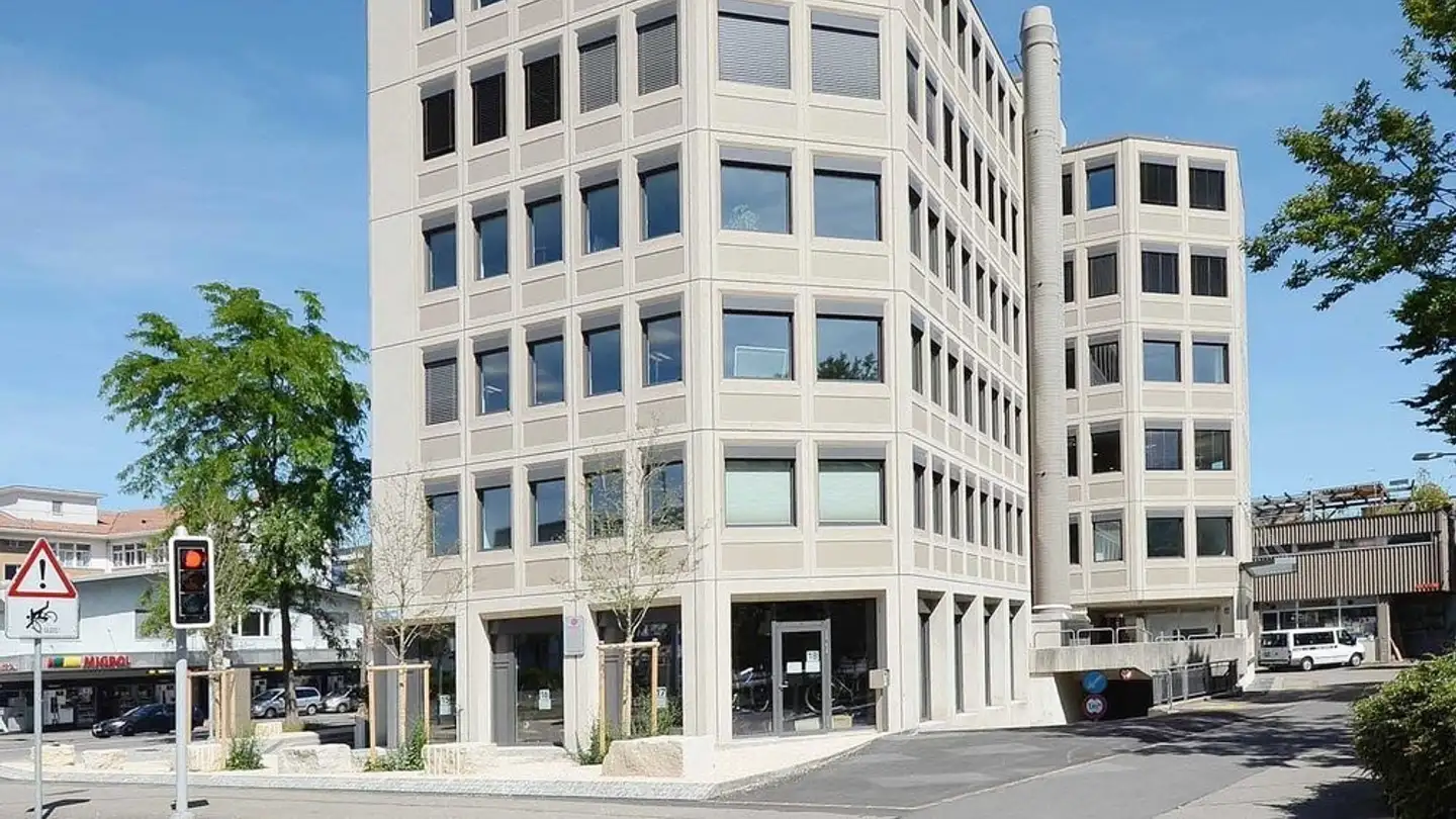 Underground parking space for rent - Rautistrasse 33, 8047 Zürich