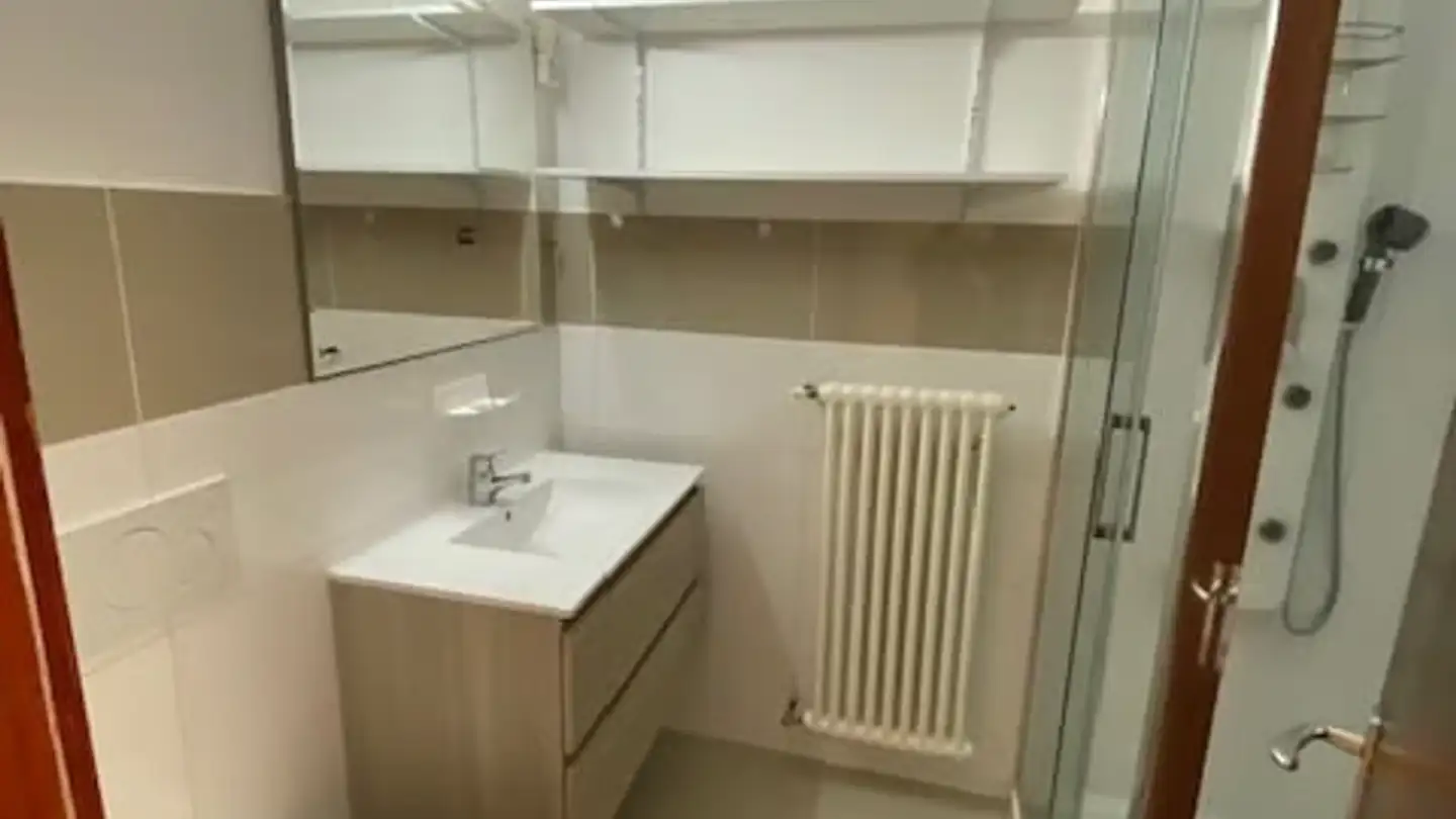 Appartement à louer - Via Cantonale 9, 6760 Faido - Photo 4