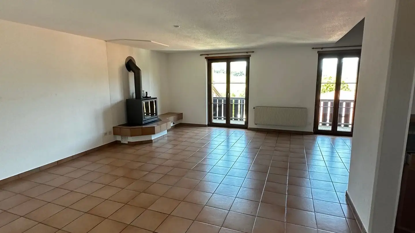 Appartamento in affitto - Au Village 21, 2743 Eschert