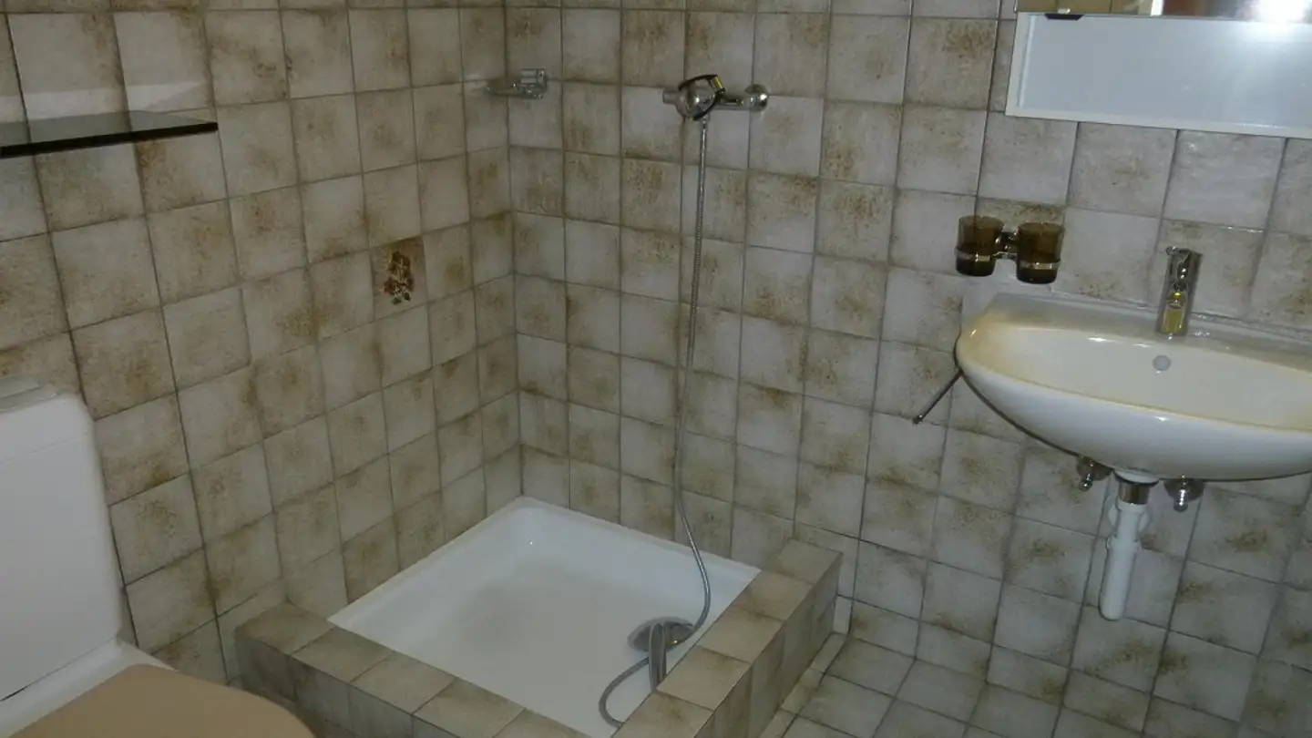 Apartment for rent - Nussbaumstrasse 9, 7205 Zizers - Photo 4