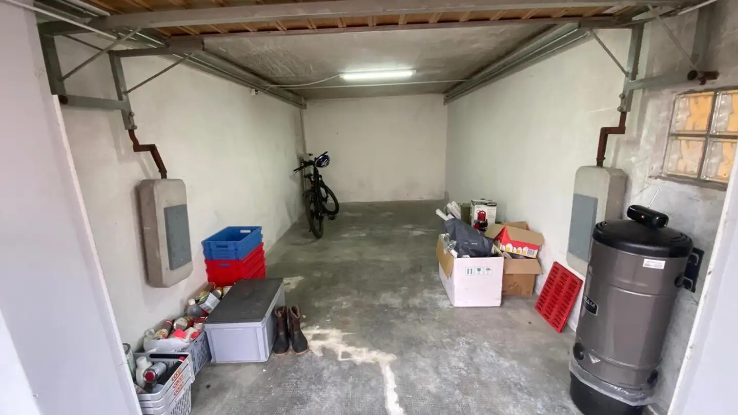 Einzelgarage mieten - Chemin Des Chapons-Des-Prés, 2022 Bevaix - Foto 2