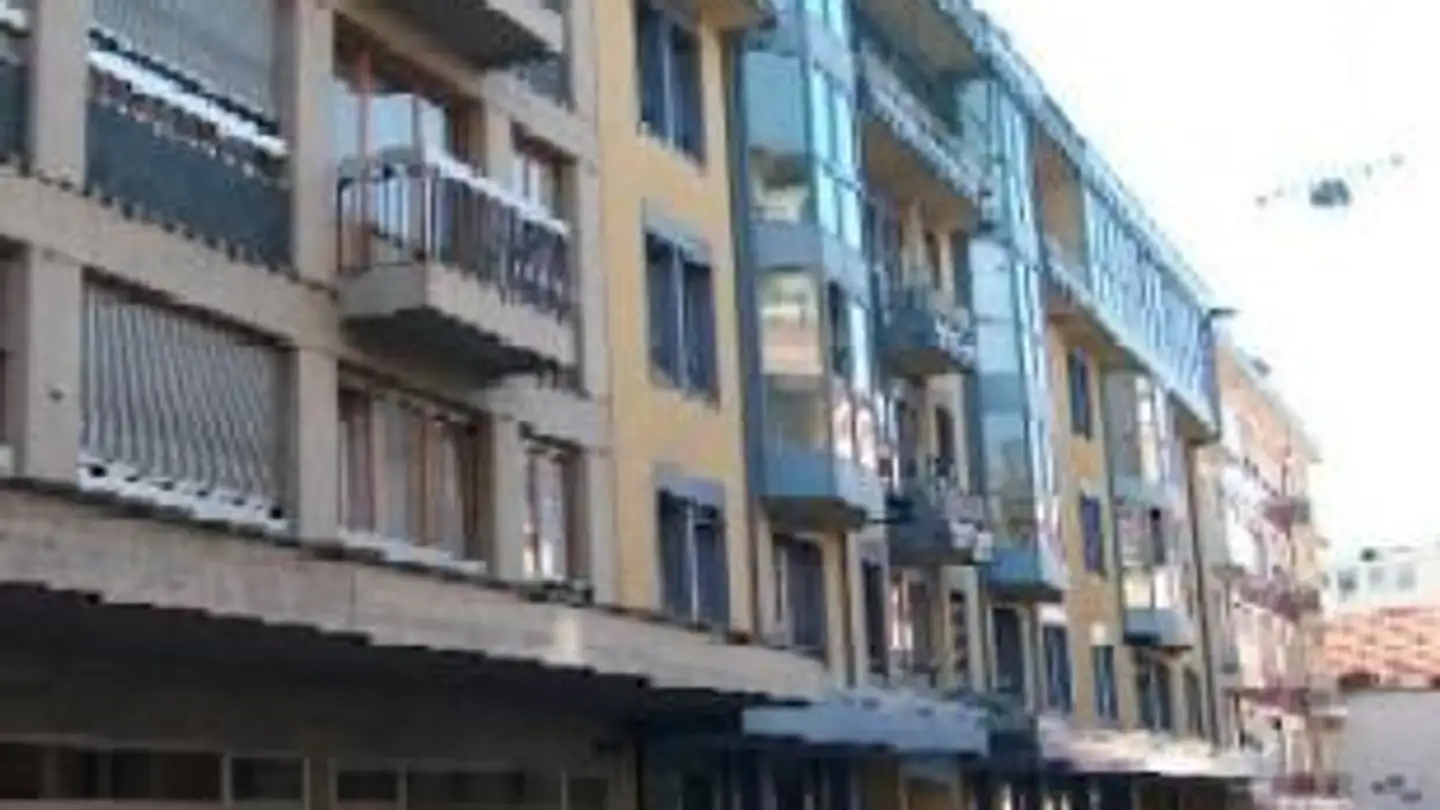 Underground parking space for rent - Avenue Ernest- Hentsch 7, 1207 Genève