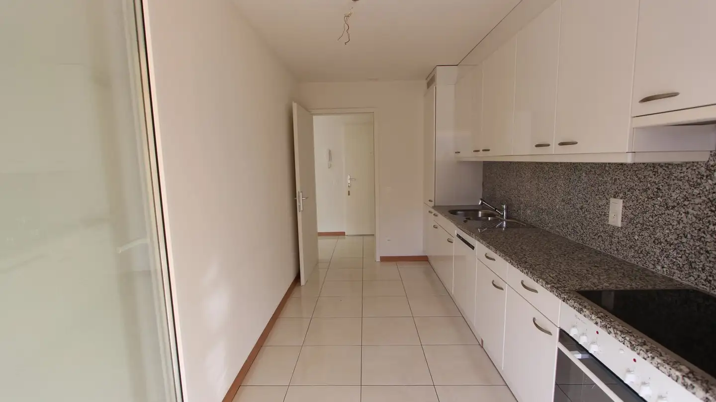 Apartment for rent - Via Stefano Franscini 25, 6600 Muralto - Photo 3