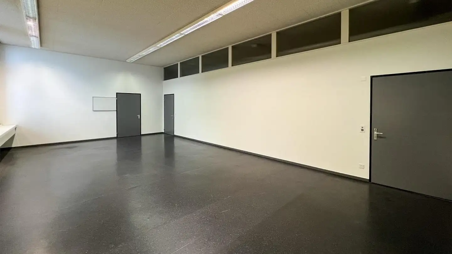 Commercial à louer - Fabrikstrasse 21, 4562 Biberist