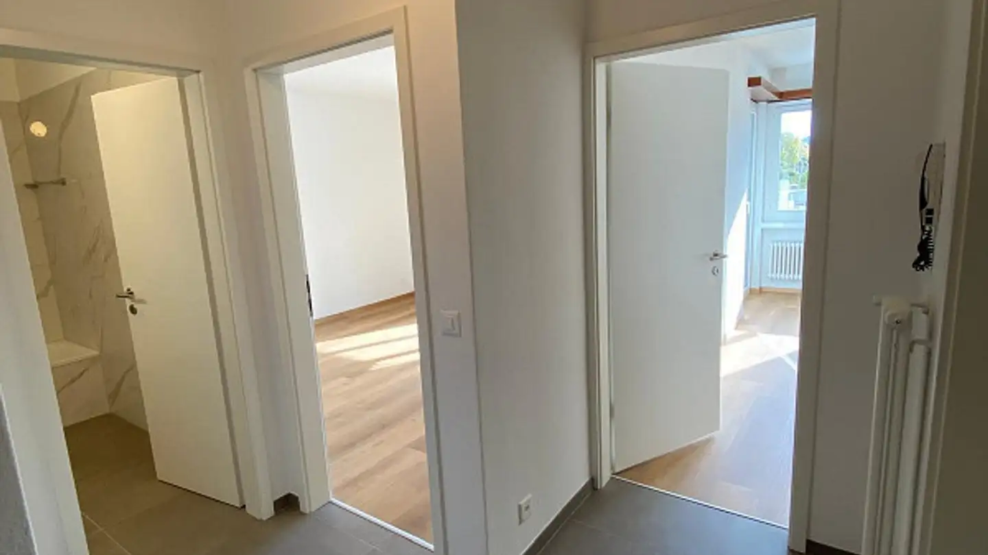 Appartamento in affitto - Via Cantonale 10, 6814 Cadempino - Foto 3