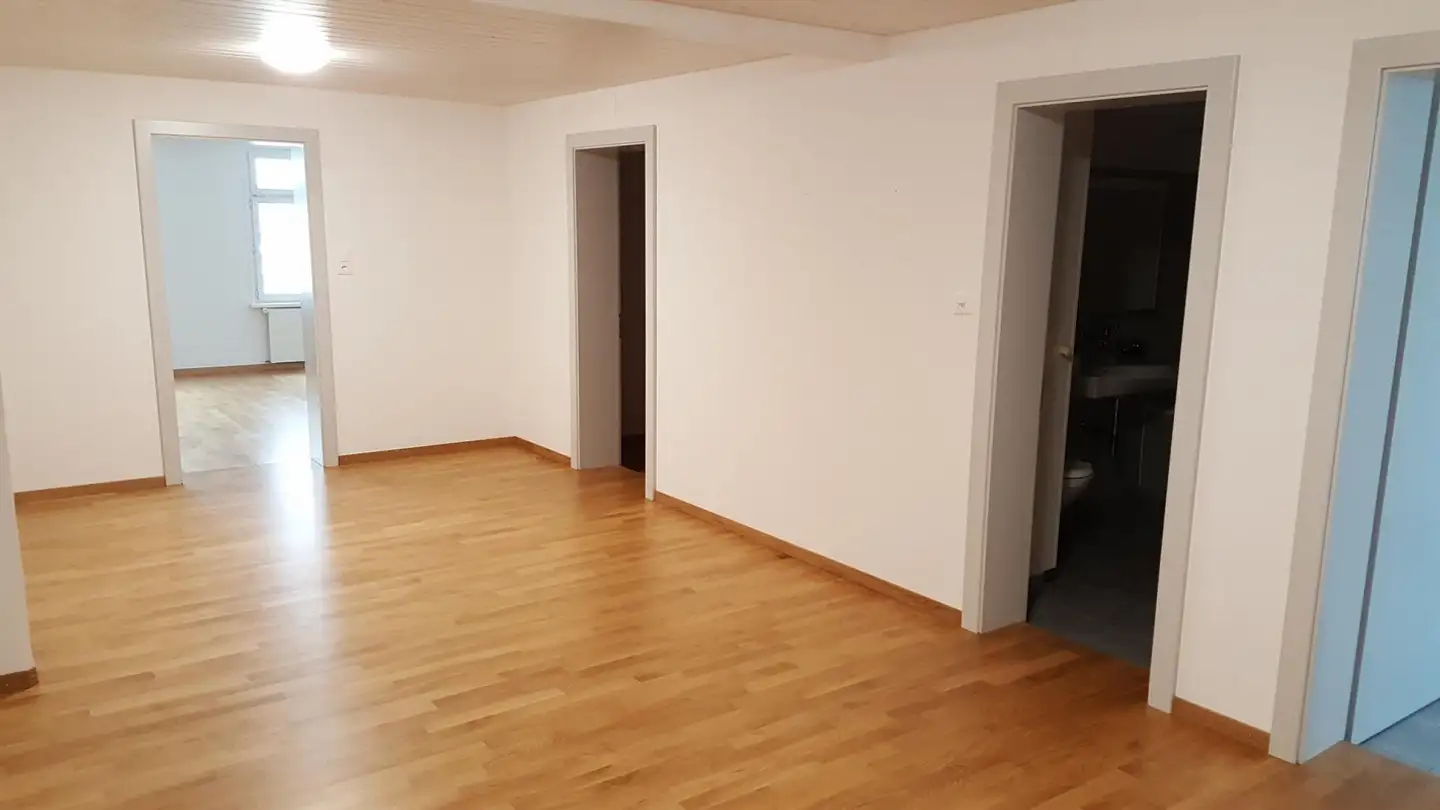 Wohnung mieten - Schulhausstrasse 6, 9100 Herisau - Foto 3