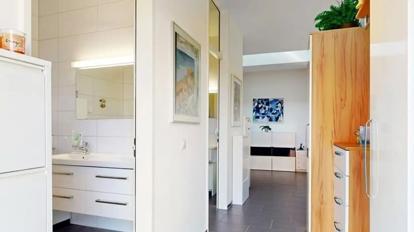 Wohnung mieten - Bahnhofstrasse 21b, 4106 Therwil - Foto 3