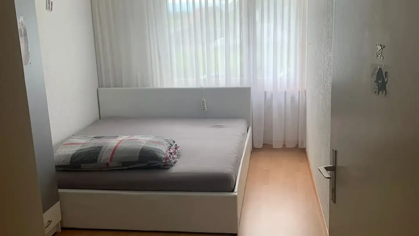 Appartement à louer - Im Ror 2, 8340 Hinwil - Photo 4