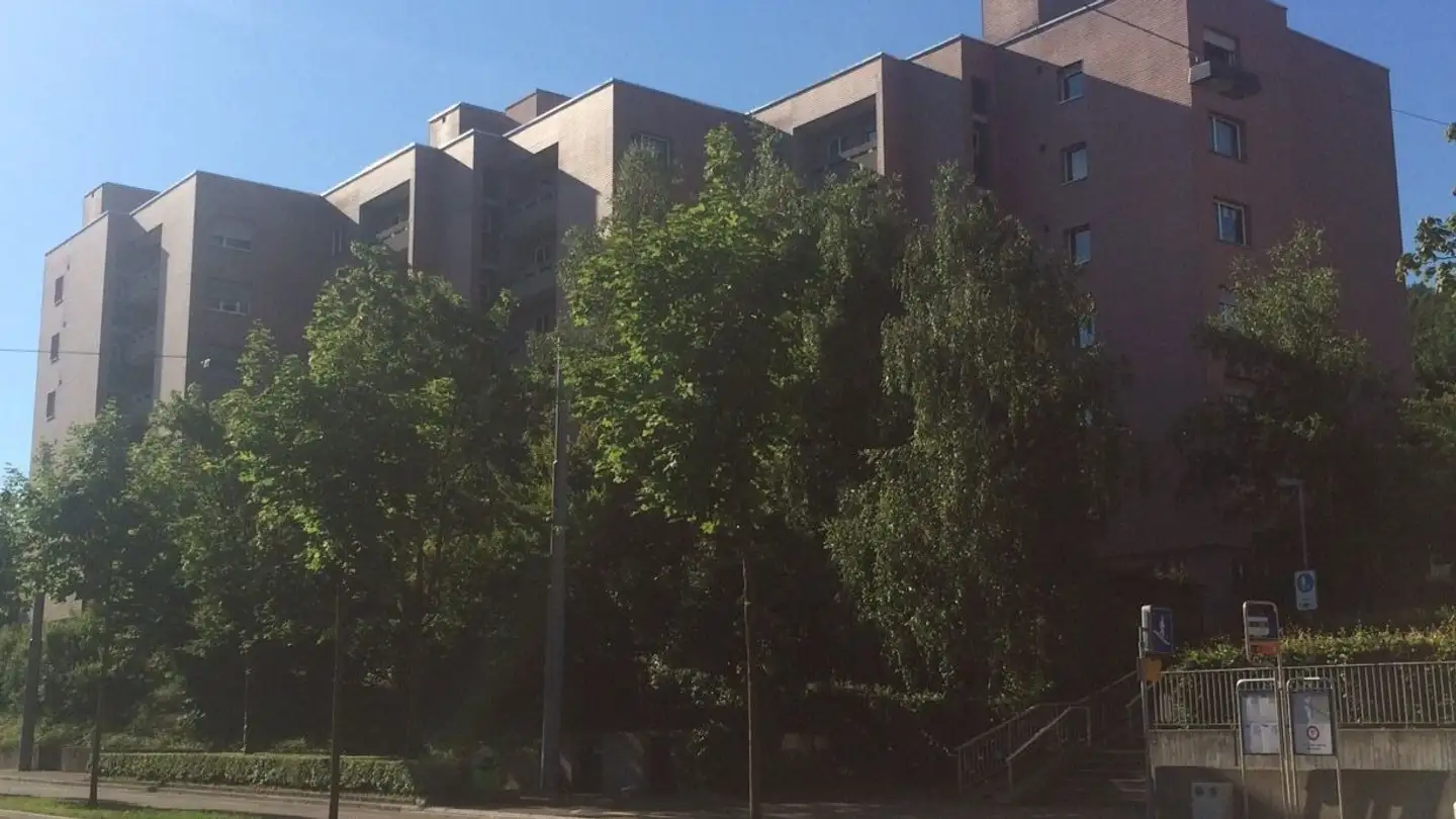 Cabinet médical à louer - Schwamendingenstrasse 124, 8051 Zürich