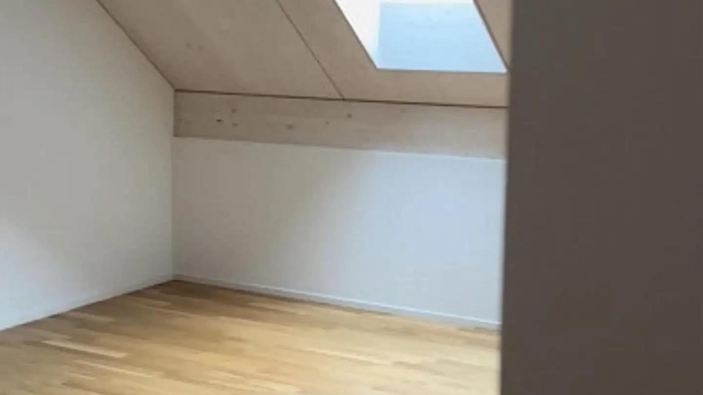 Attique à louer - Langenthalstrasse, 4932 Lotzwil - Photo 3