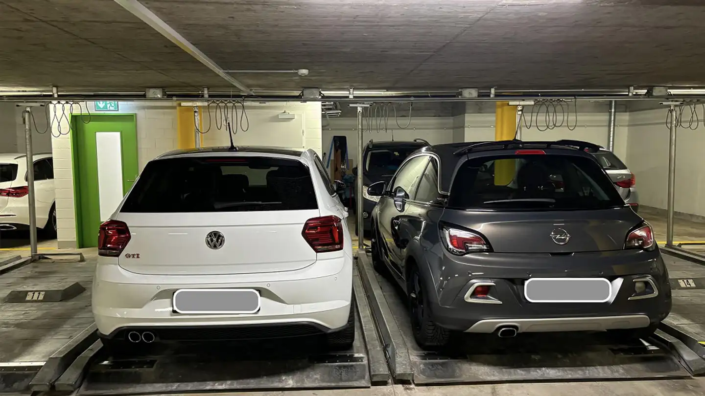 Parcheggio sotterraneo in affitto - Hofwiesenstrasse 22, 8057 Zürich