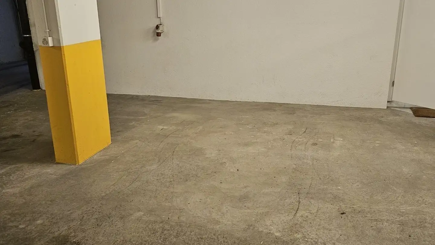 Einzelgarage mieten - Neumattstrasse 25, 4103 Bottmingen