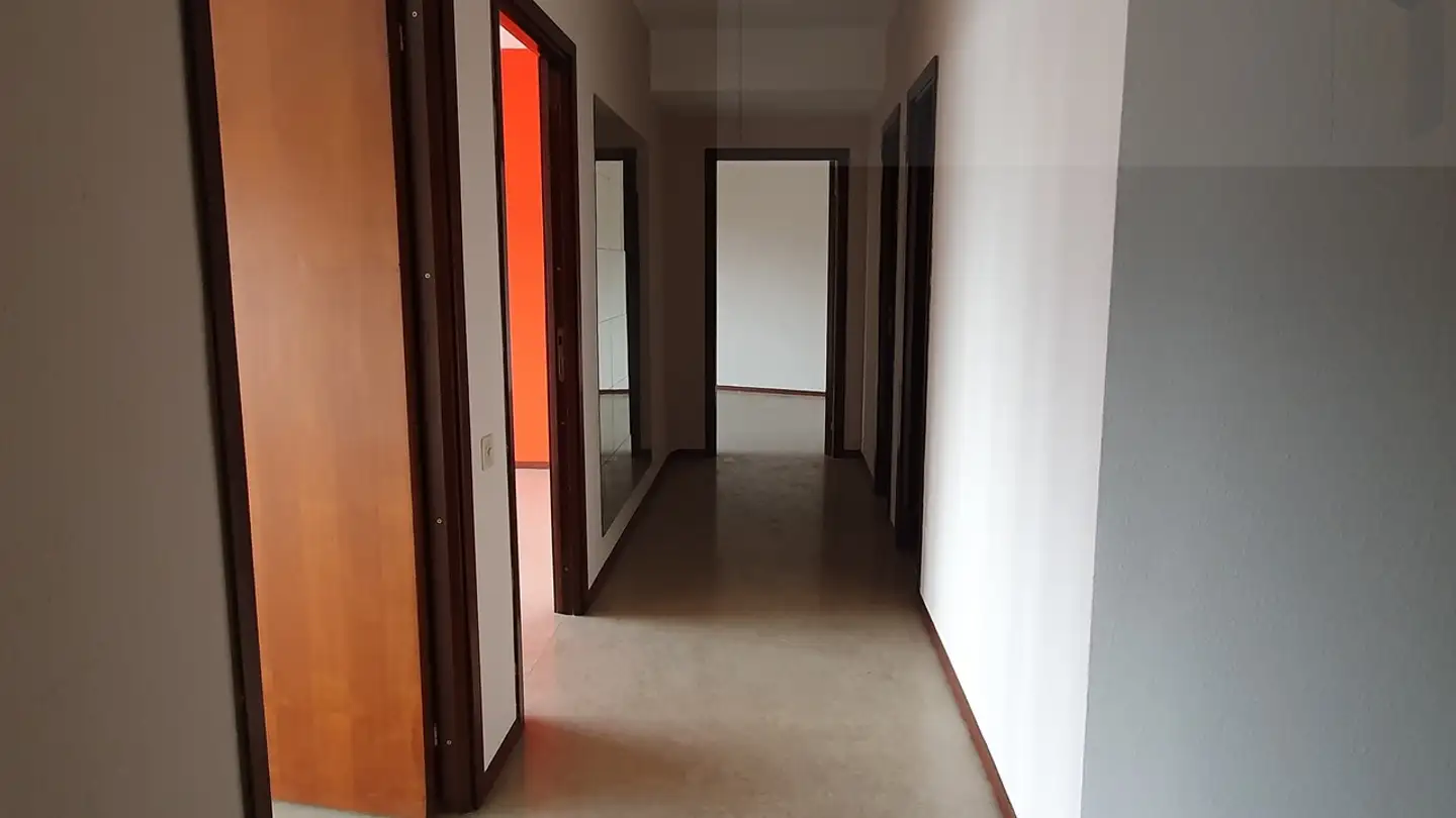 Spazio ufficio in affitto - Corso San Gottardo 54, 6830 Chiasso - Foto 3