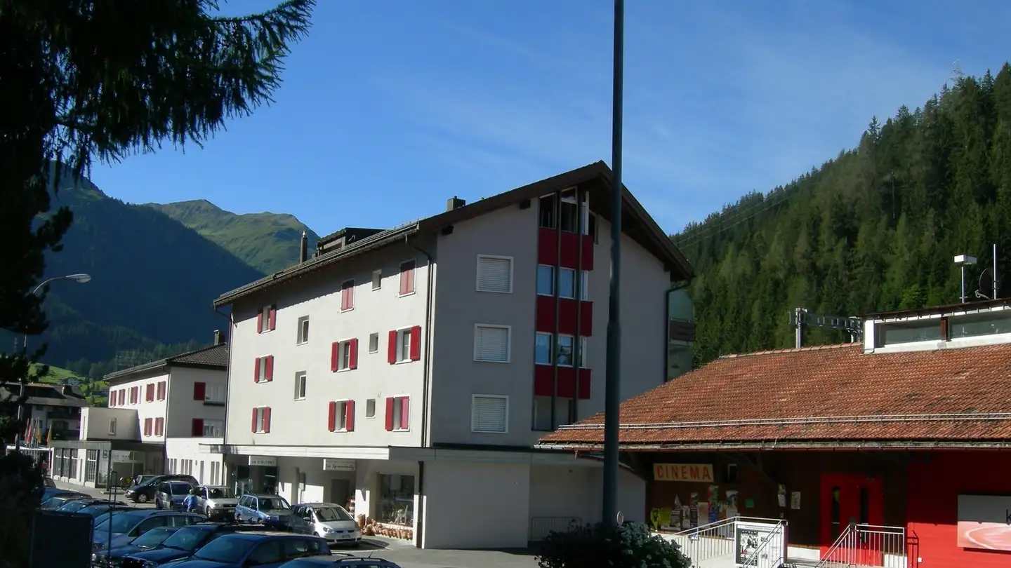Wohnung mieten - Äussere Bahnhofstrasse 1, 7250 Klosters - Foto 2