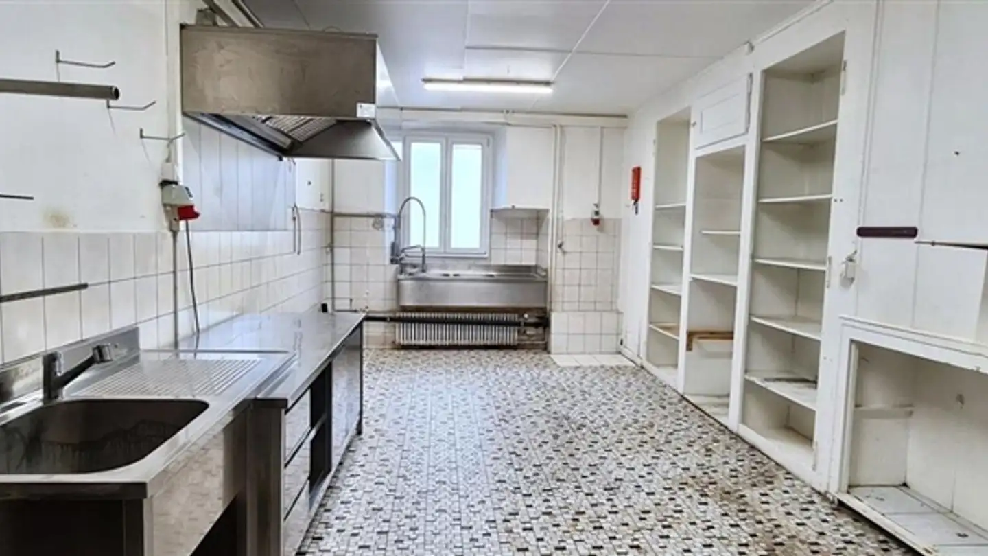 Restaurant for rent - Route De Bourgogne 1, 2019 Rochefort