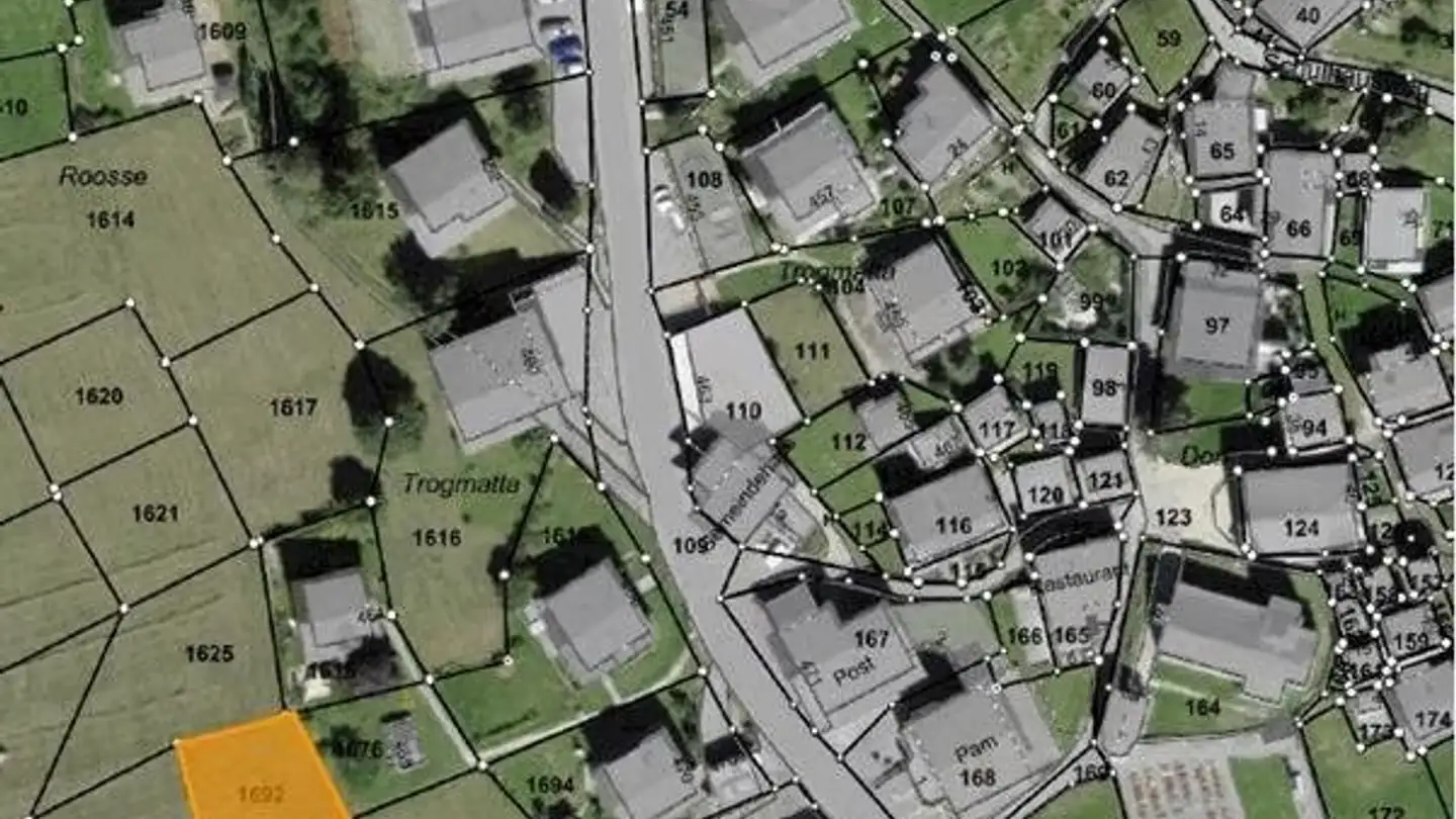 Constructible plot for sale - 3997 Bellwald