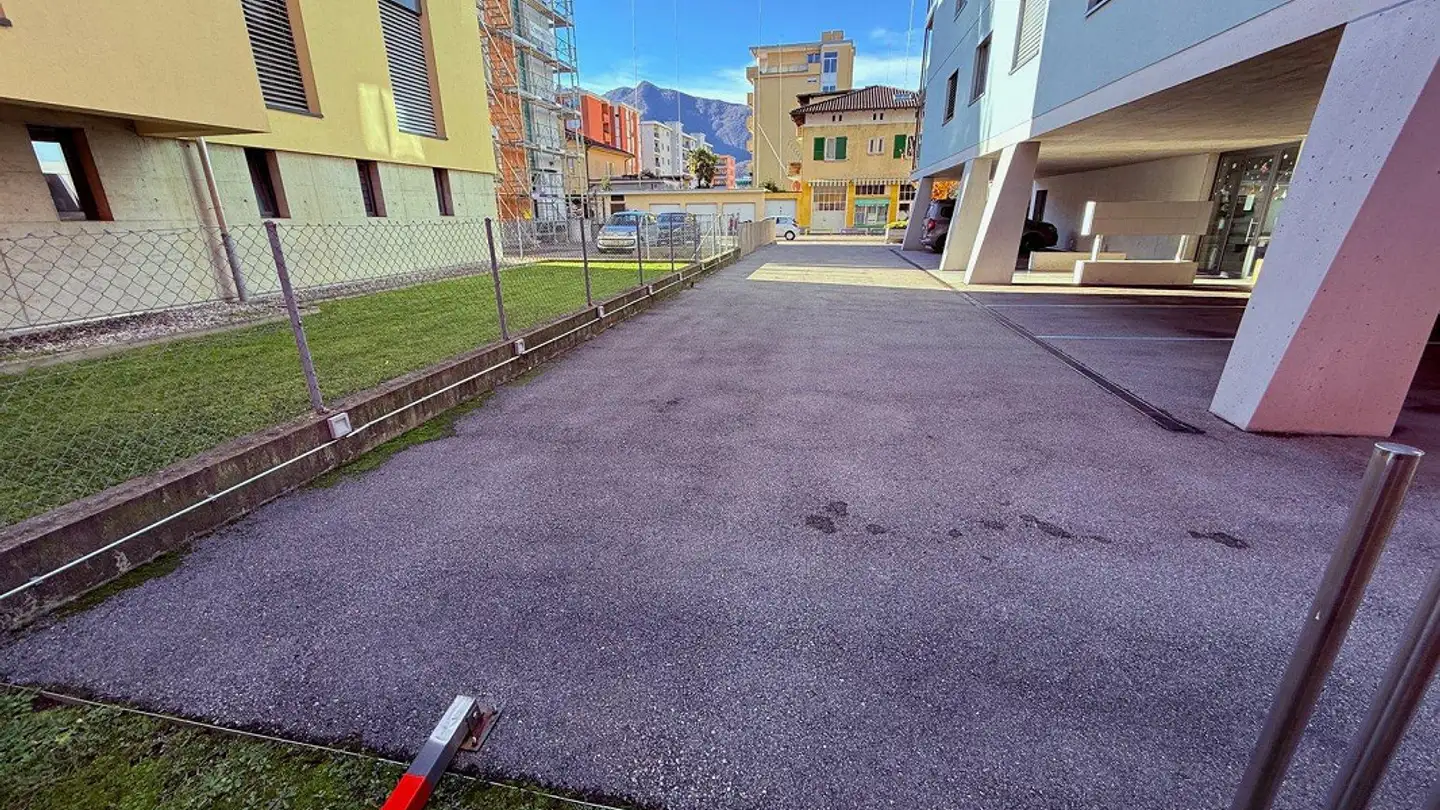 Parkplatz im Freien mieten - Via Vincenzo D'alberti 5a, 6600 Muralto - Foto 3