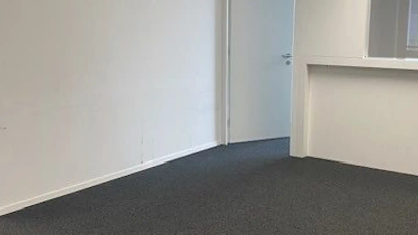 Spazio ufficio in affitto - Lenzburgerstrasse 2, 5702 Niederlenz - Photo 3