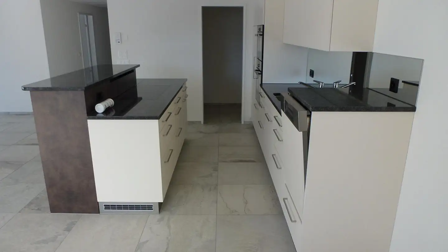 Stepped apartment for rent - Mostelbergstrasse 14, 6417 Sattel - Photo 4