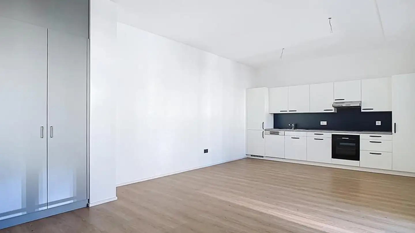 Apartment for rent - Avenue Léopold-Robert 145, 2300 La Chaux-de-Fonds - Photo 3