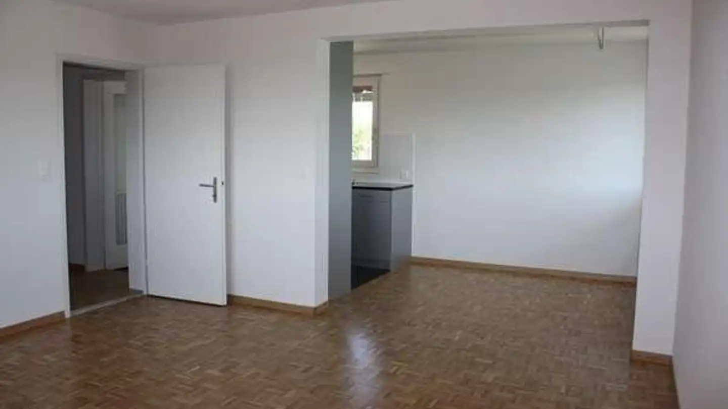 Wohnung mieten - Eschenweg 12, 8200 Schaffhausen - Foto 4