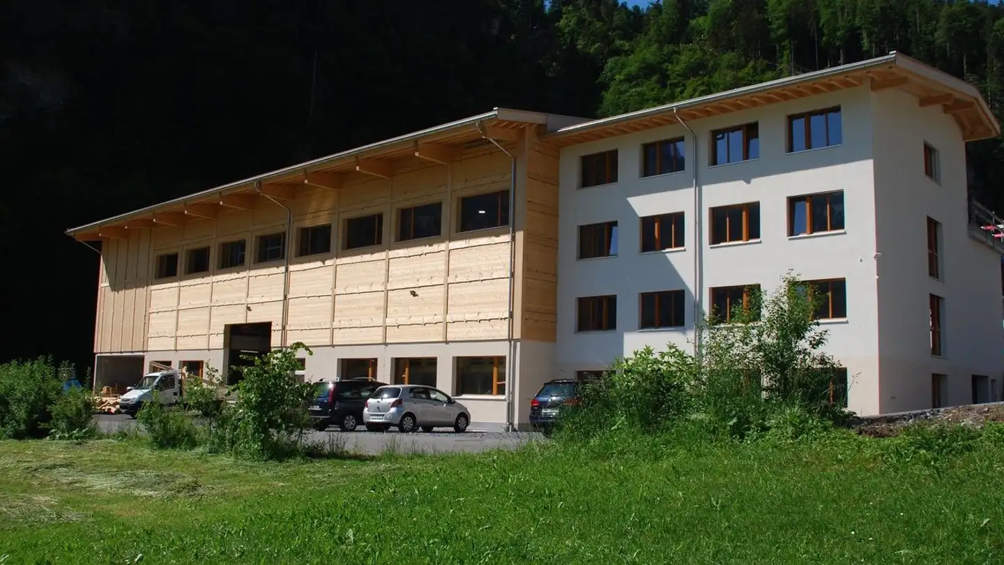 Immeuble industriel à louer - Hagstrasse 5, 6078 Lungern - Photo 2