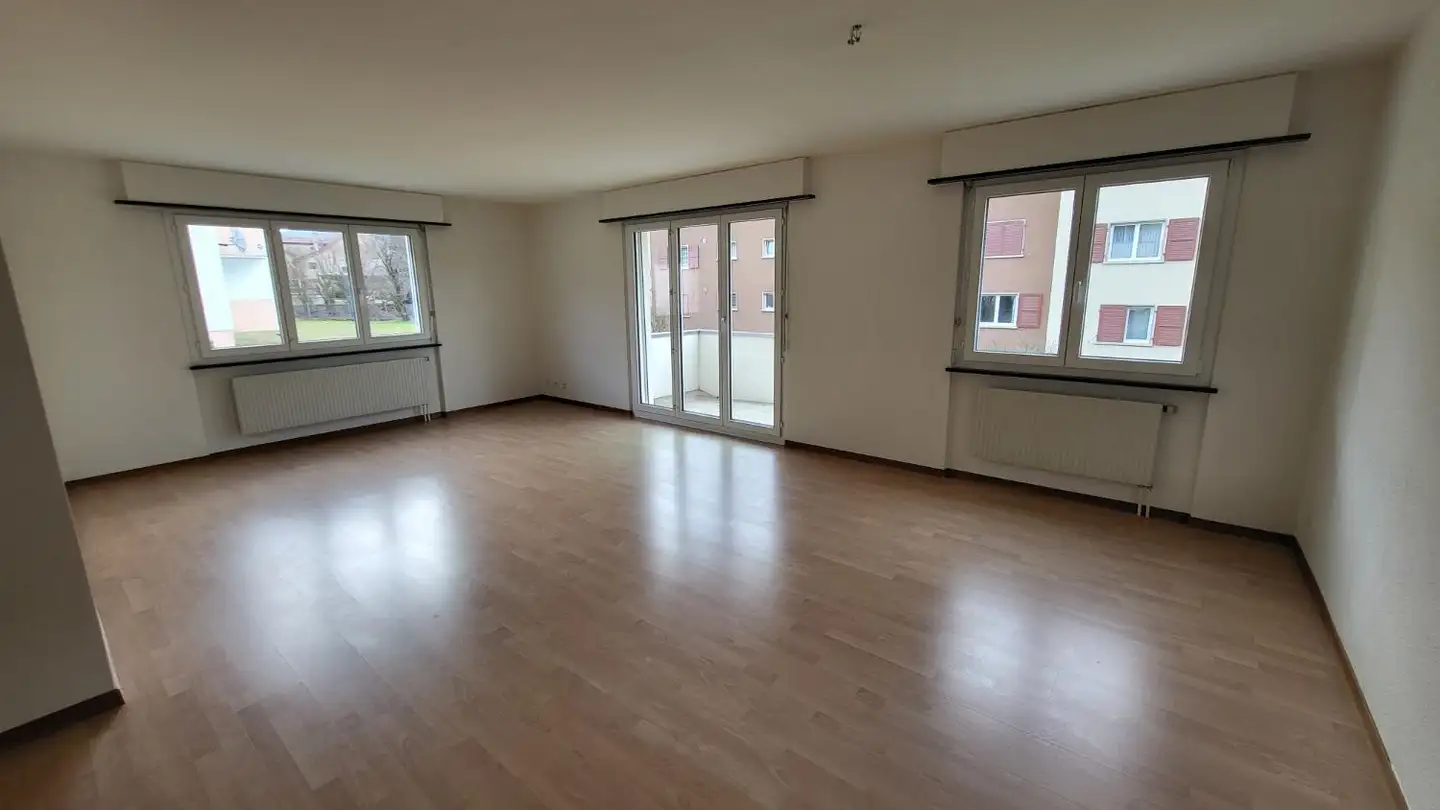 Appartement à louer - Sous Les Colons 7, 2735 Malleray - Photo 4