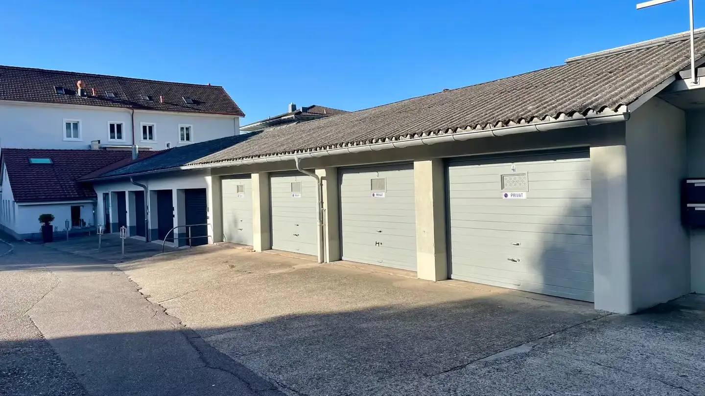 Garage singolo in affitto - Haldenstrasse 3A, 2502 Biel/Bienne