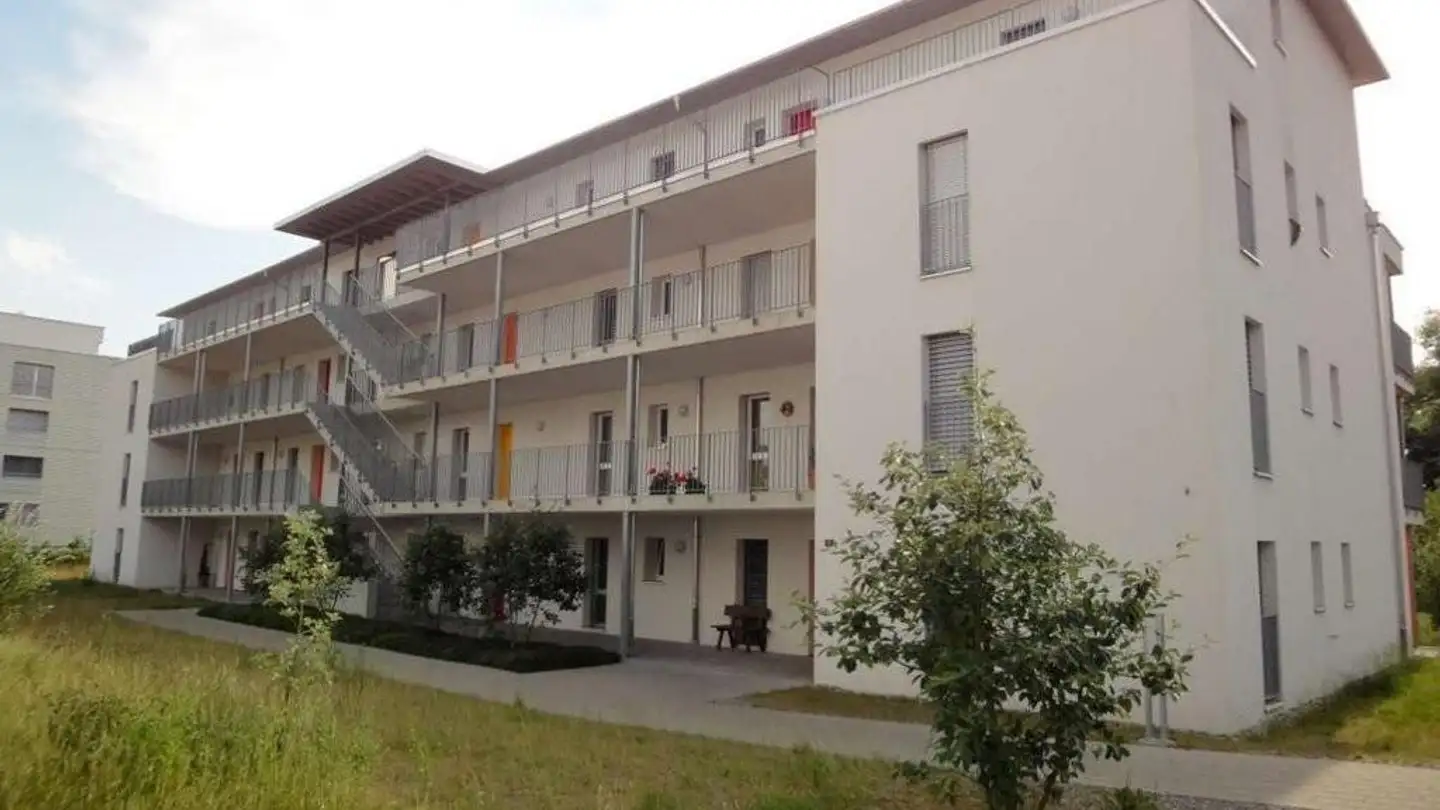 Tiefgaragenstellplatz mieten - Siebenmatten 7, 5032 Aarau Rohr