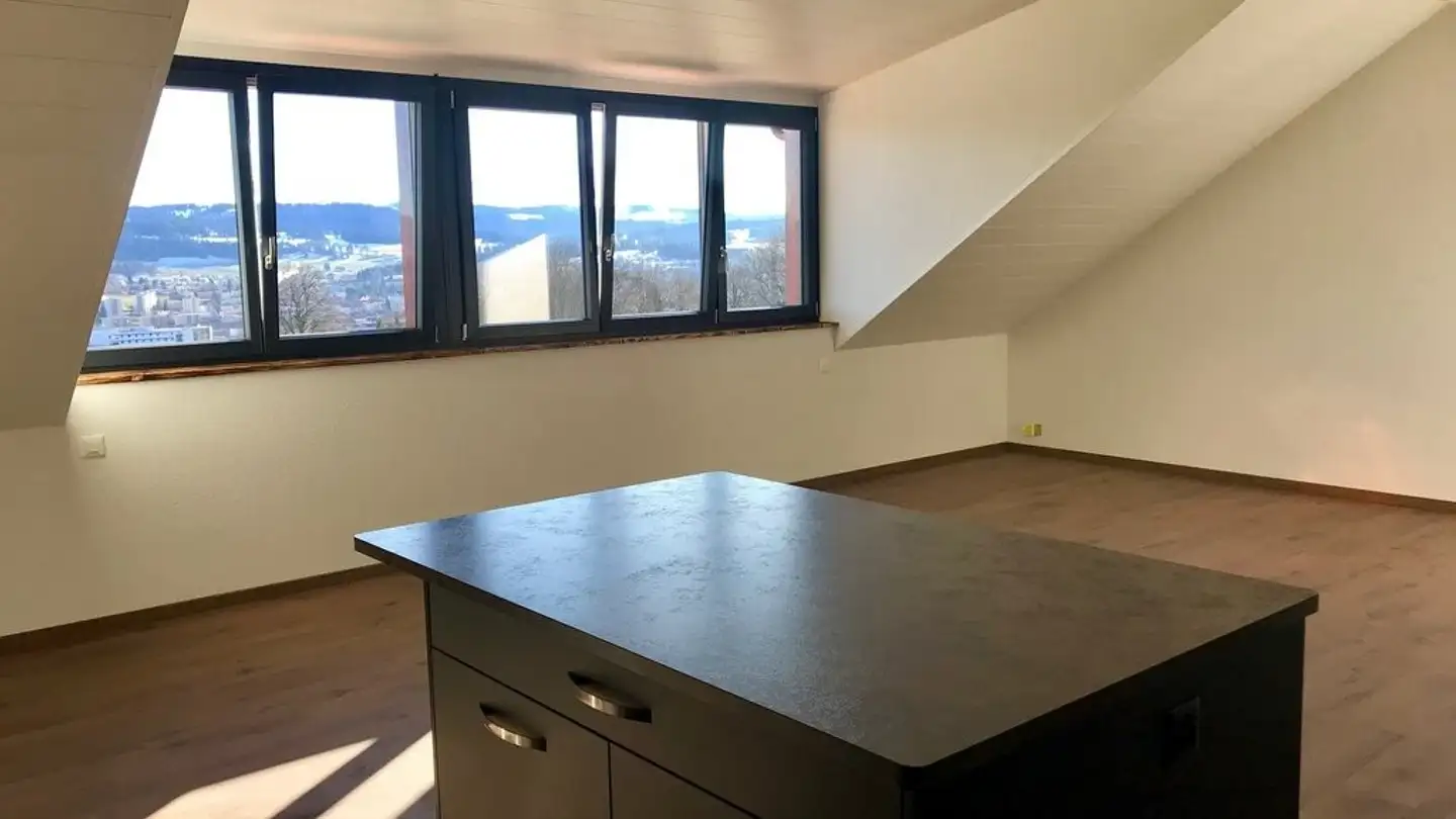 Appartamento in affitto - Chemin De La Sombaille 20, 2300 La Chaux-de-Fonds - Foto 2