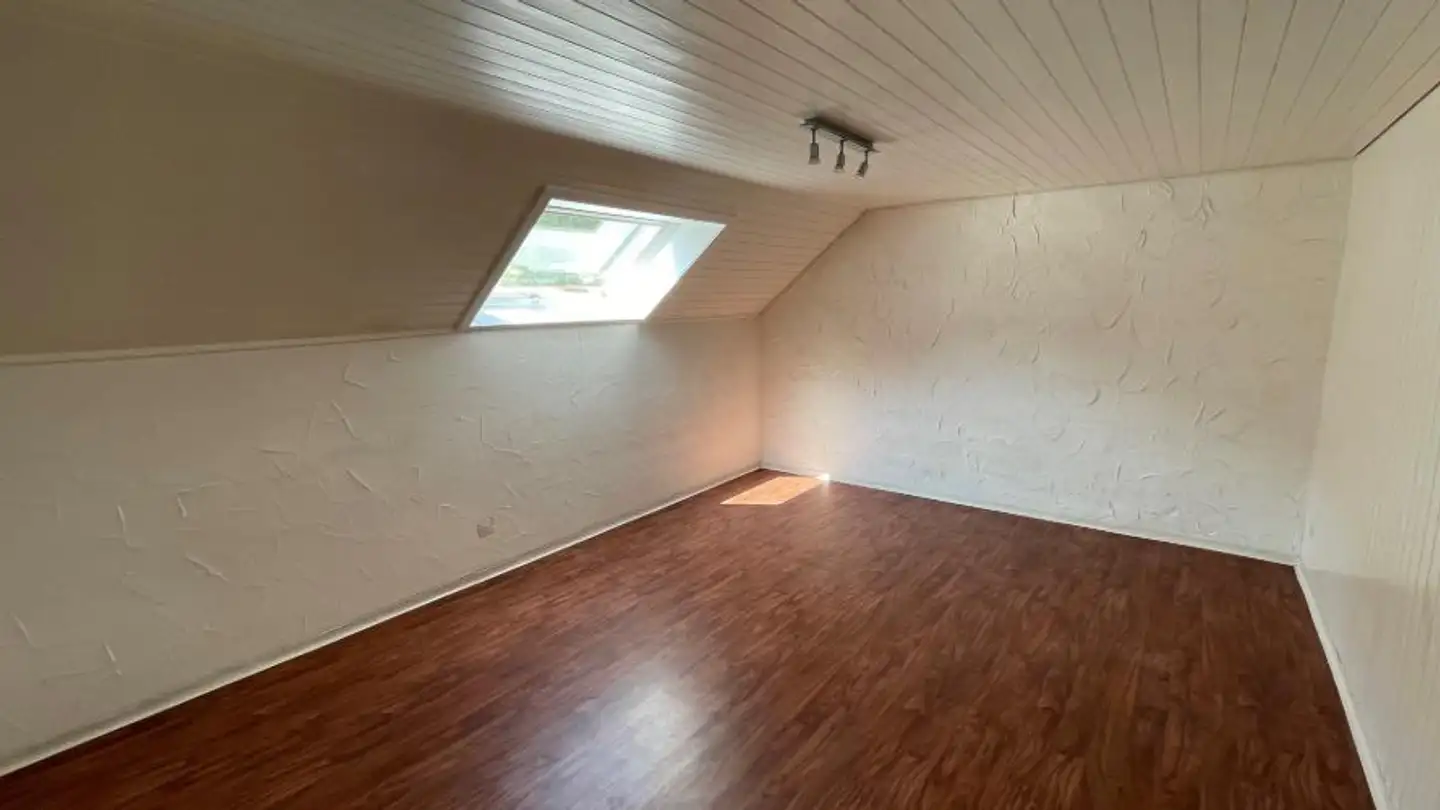 Appartement à louer - Rue du Lavoir 3, 2607 Cortébert - Photo 2