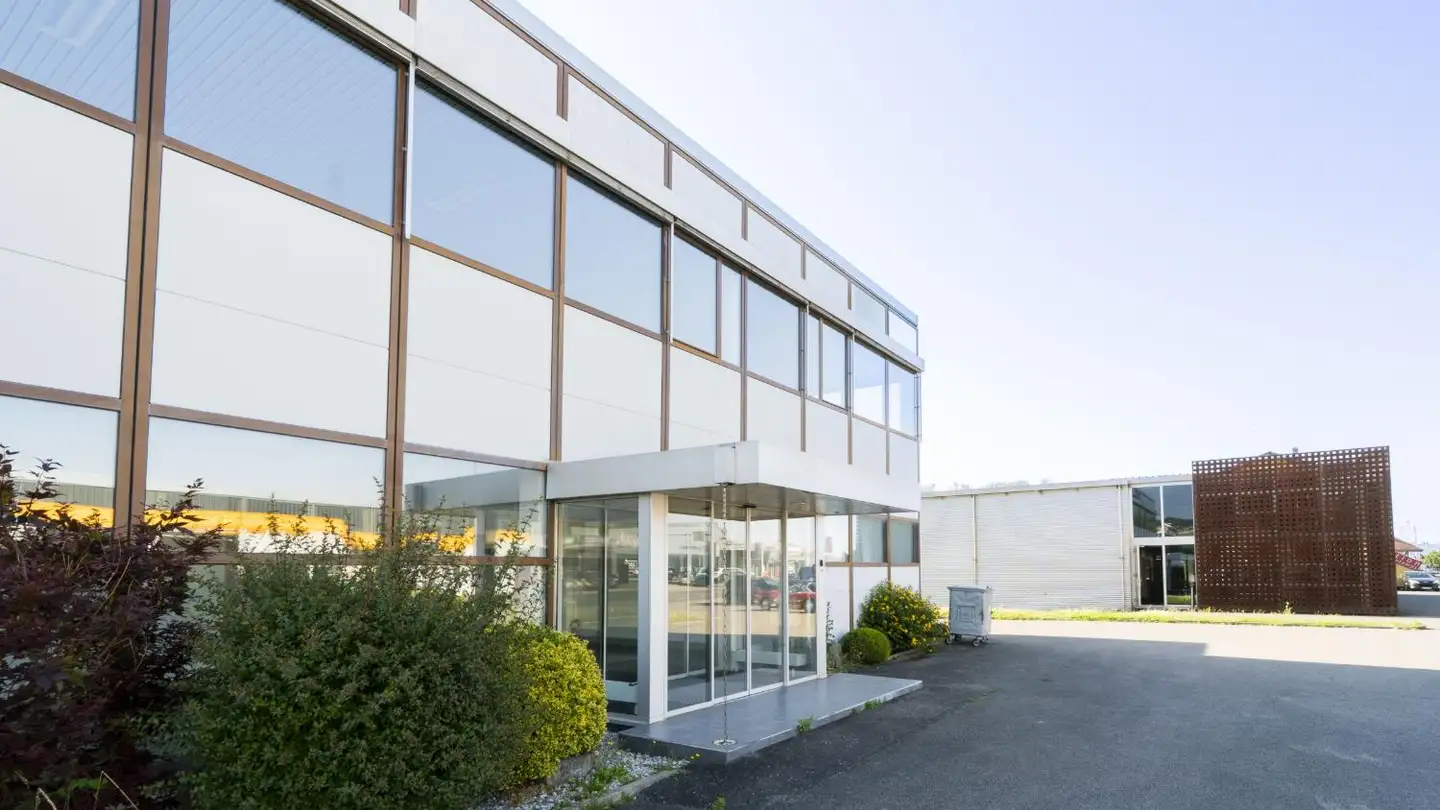 Department store for rent - Le Bey 24, 1442 Montagny-près-Yverdon - Photo 3