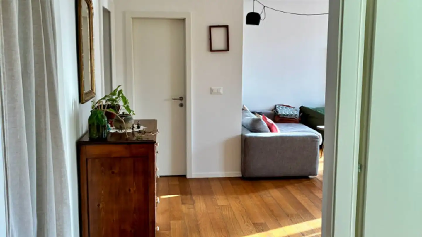 Appartement à louer - Place Du Vallon 16, 1005 Lausanne - Photo 2