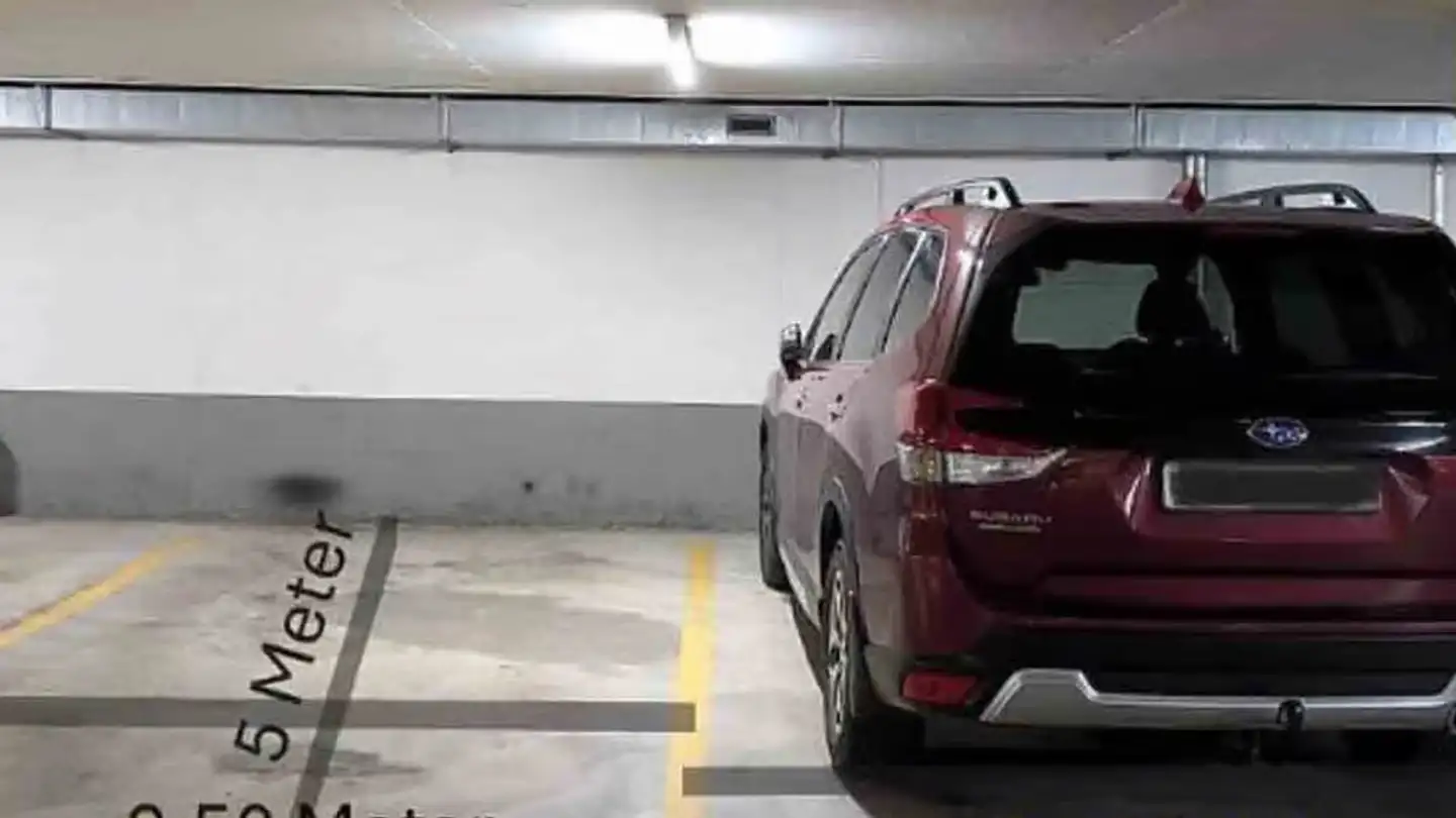 Parcheggio sotterraneo in vendita - Lindenhofstrasse, 8624 Grüt (Gossau ZH)