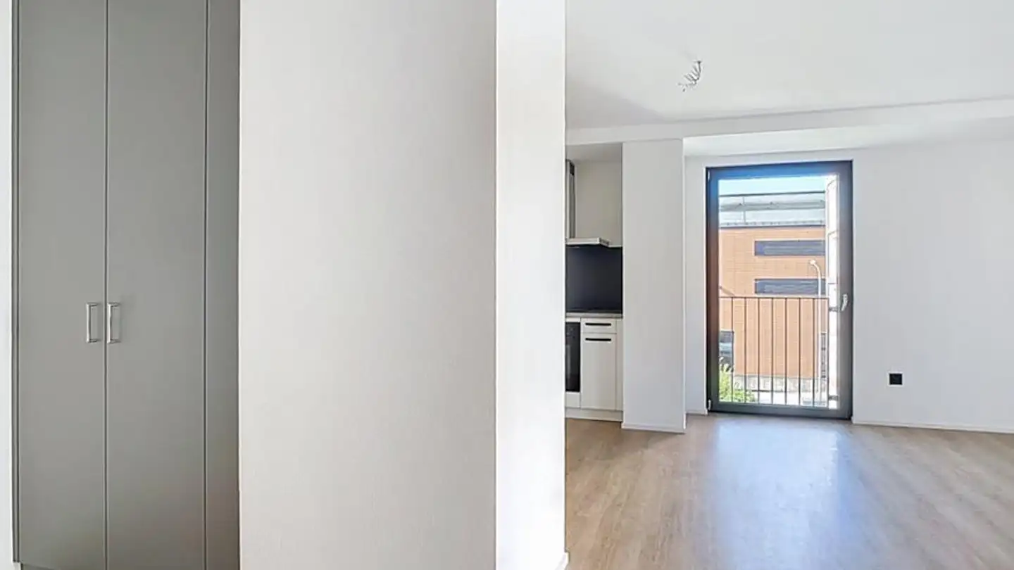 Apartment for rent - Avenue Léopold-Robert 145, 2300 La Chaux-de-Fonds - Photo 3